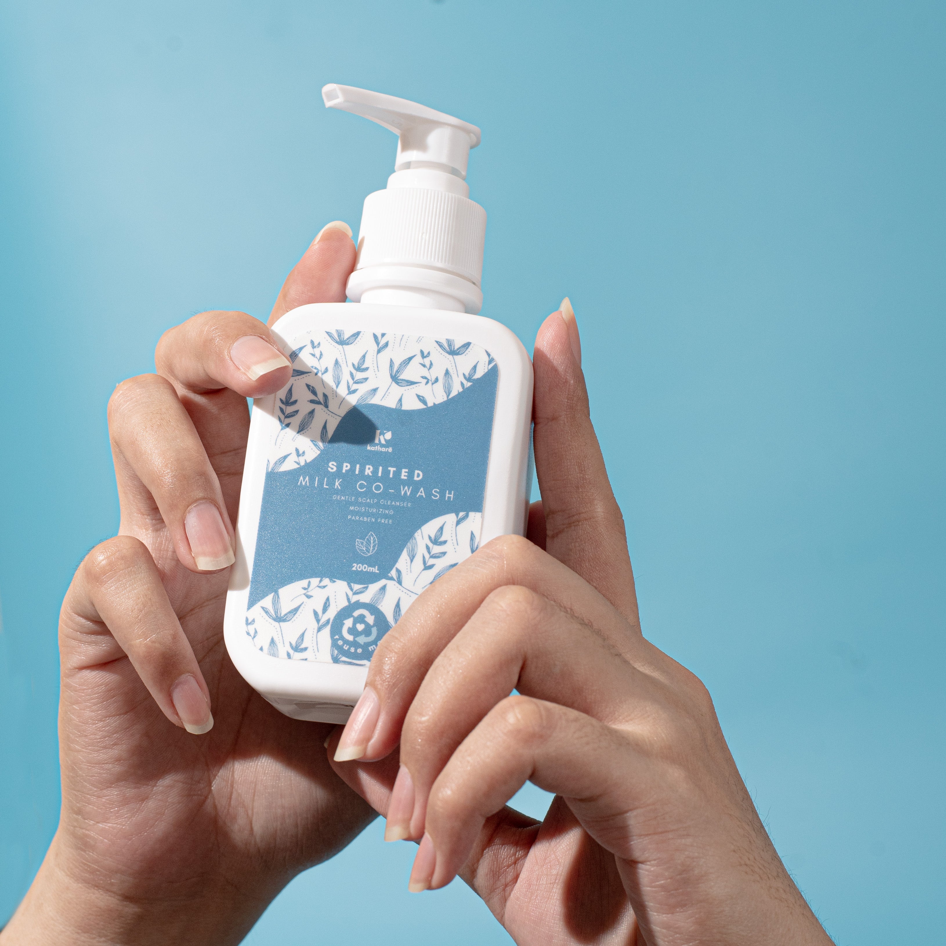 Katharē Spirited Co-Wash | Gentle Scalp Cleanser for Hydrated, Frizz-Free Hair