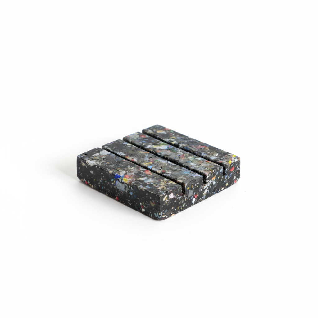 Recycled Plastic Soap Dish: Your Sustainable & Minimalist Soap Holder